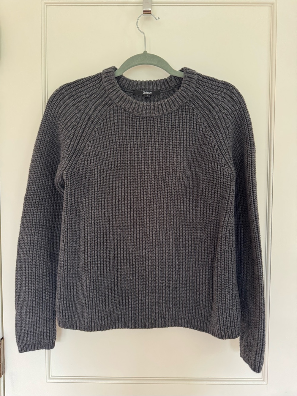 Quince 100% Cotton Fisherman Crew Sweater in Charcoal